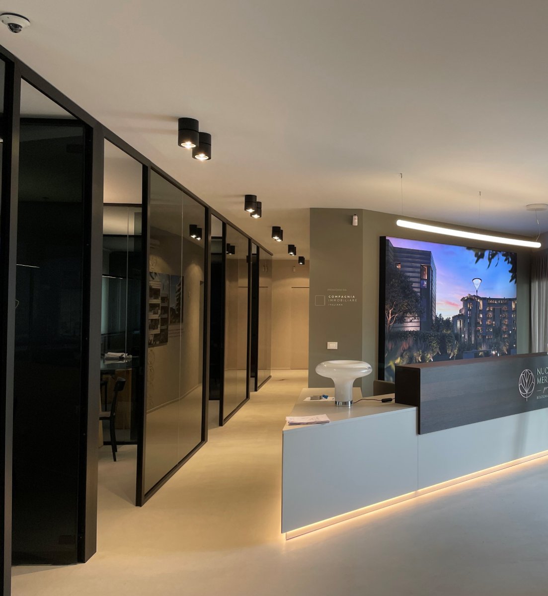 "SHOWROOM" | Edilsider 2345 1