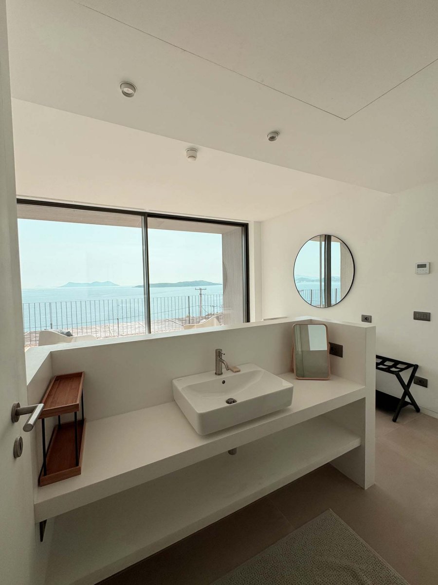 "EOS - RESORT" | IMG 3383