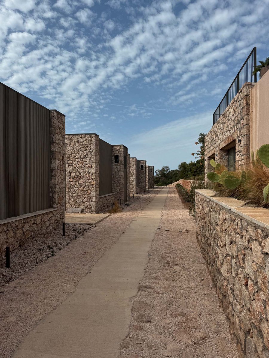 "EOS - RESORT" | IMG 3440