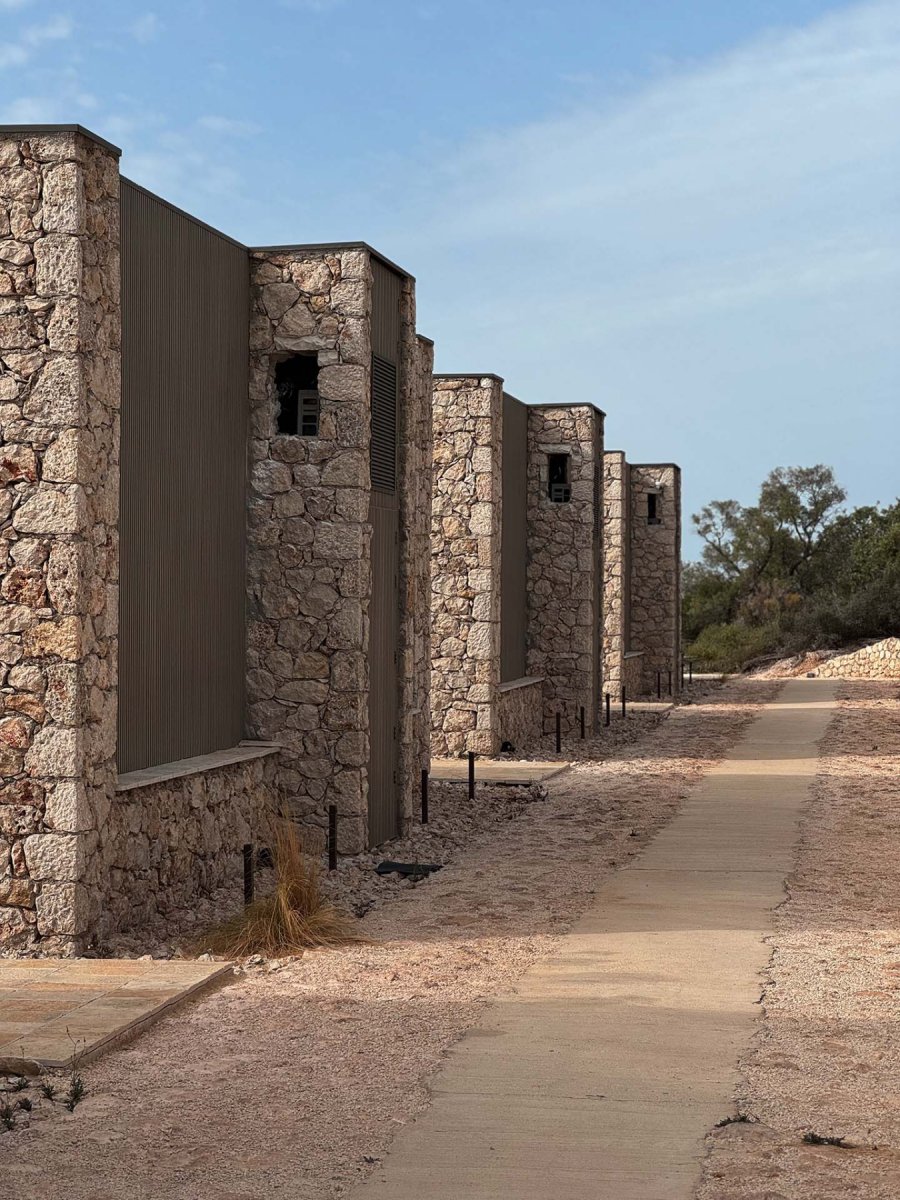 "EOS - RESORT" | IMG 3442